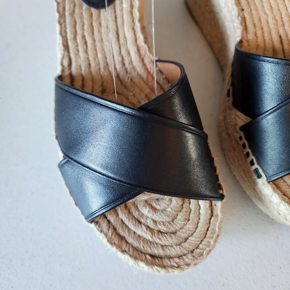 Coach Wedge "EUC" - Picture 3 of 16